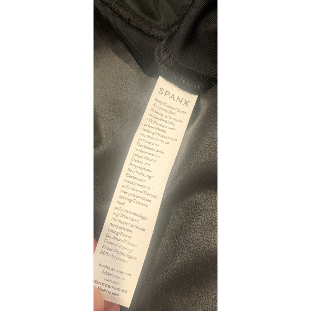 COPY - Spanx women's faux leather black leggings pants - EUC - Picture 5 of 5